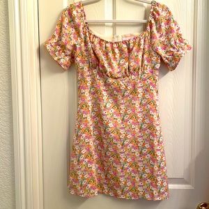 Mini dress, size small, never worn.